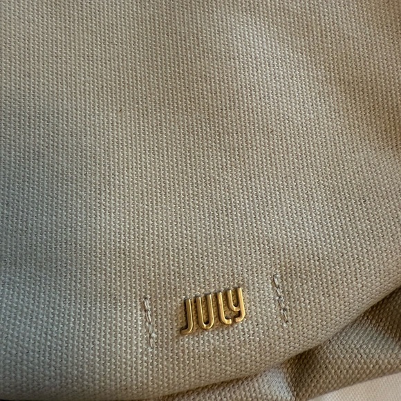 July Everyday Crescent Crossbody Bag in Cream Natural Like New - Picture 3 of 7